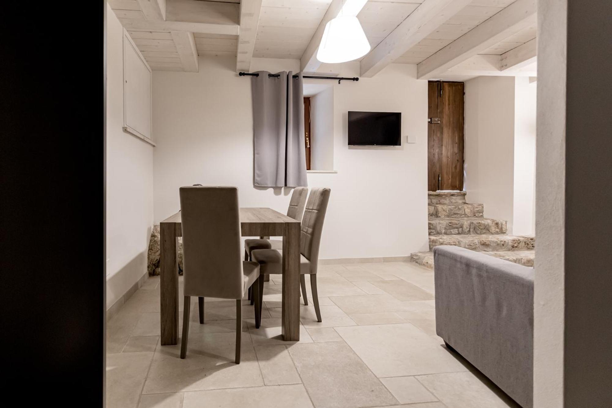 B&B Vico Suites Vico nel Lazio Ngoại thất bức ảnh
