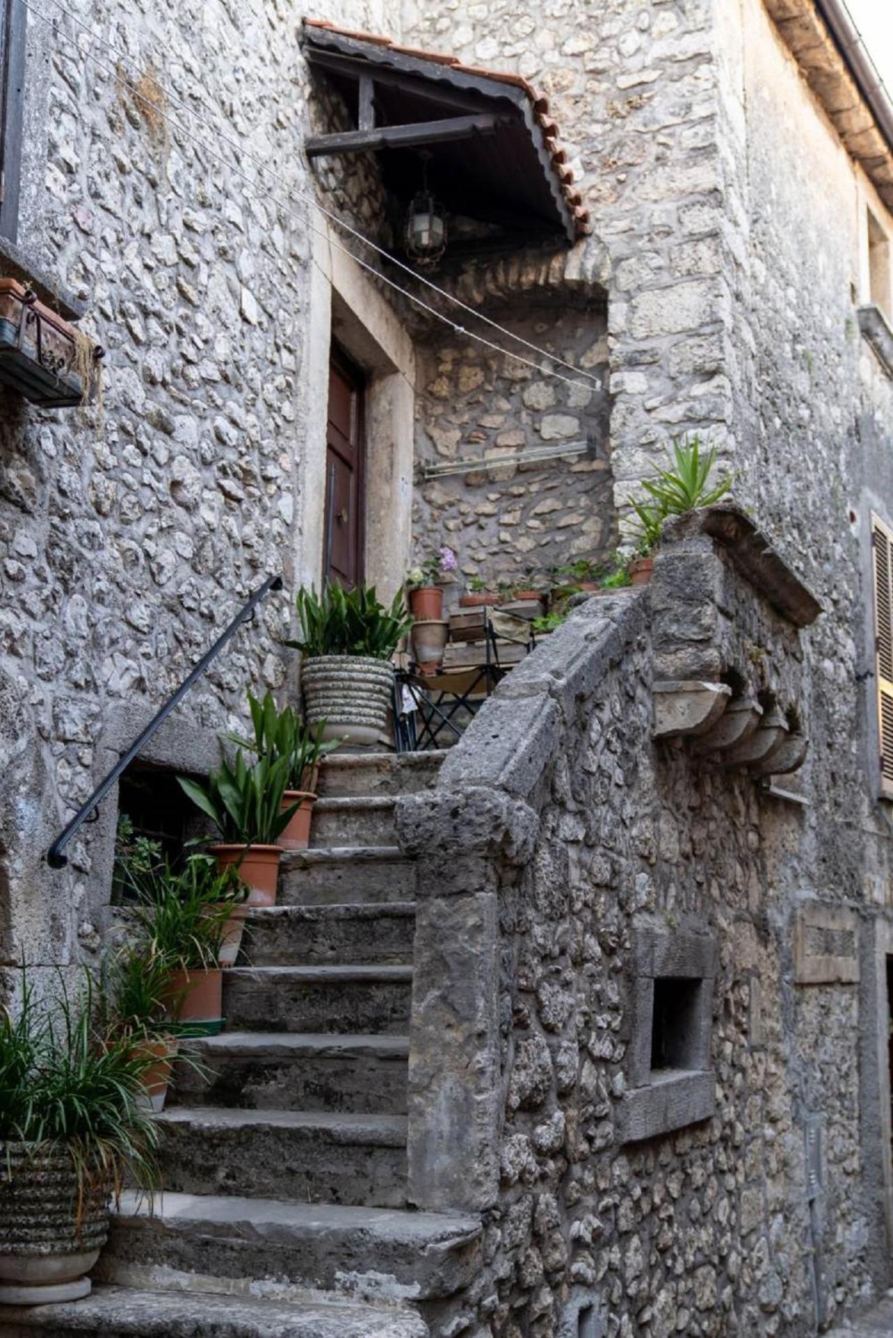 B&B Vico Suites Vico nel Lazio Ngoại thất bức ảnh